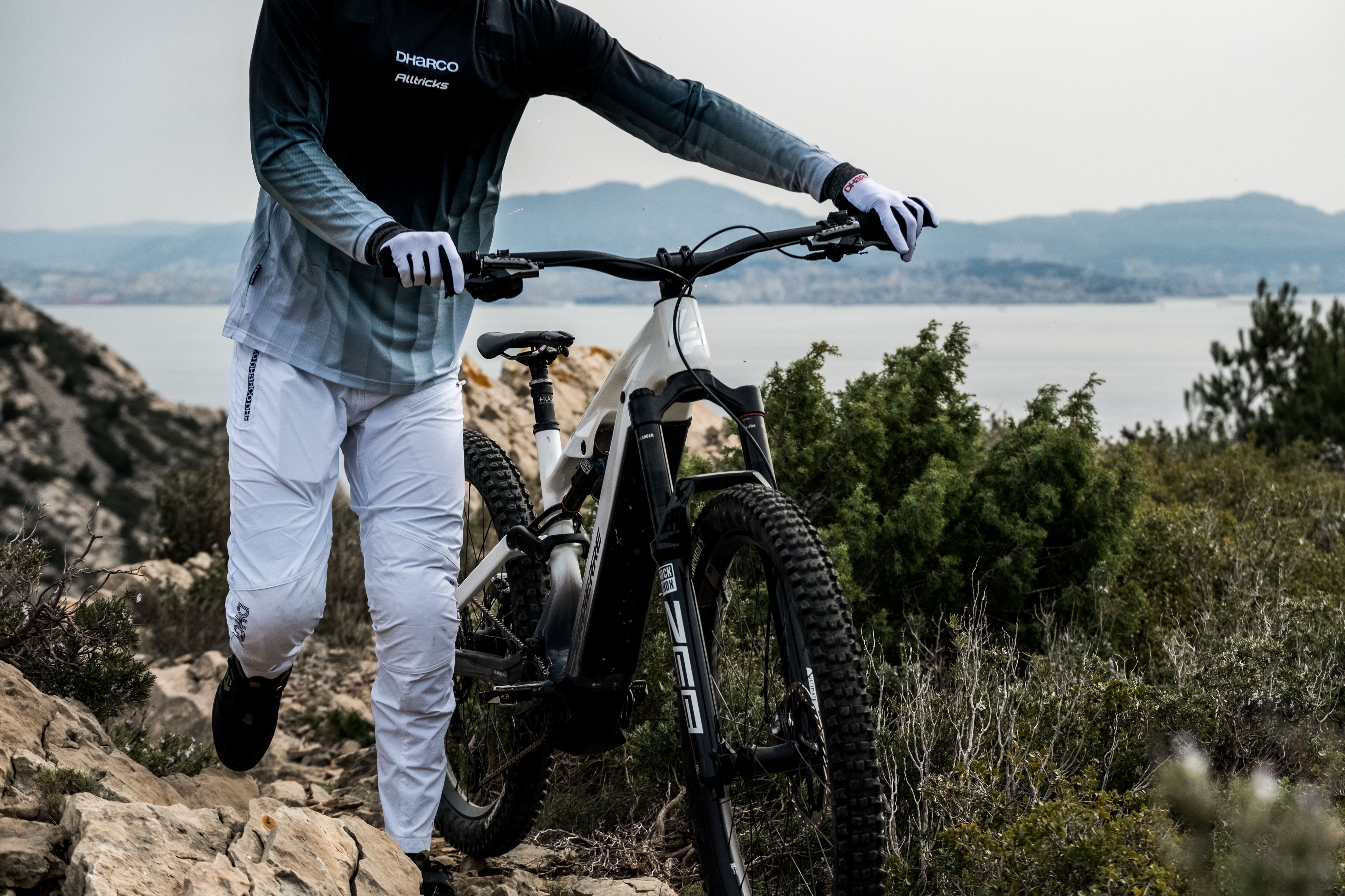 Test du VTT électrique Lapierre Overvolt AM CF