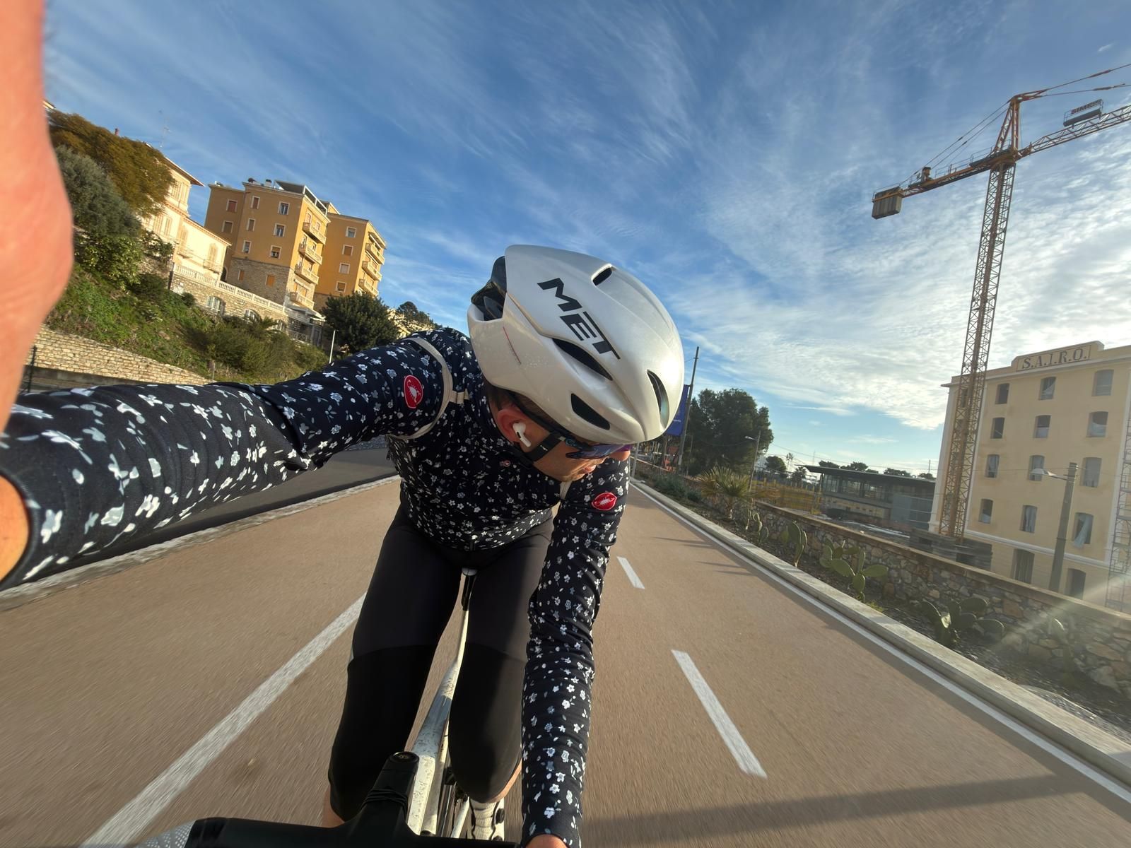 Casco Met Manta recensione