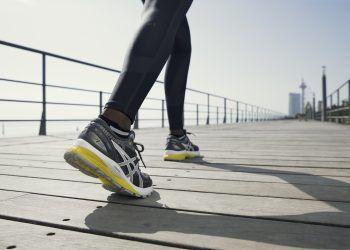xasics_aw18_nimbus_21_photography_diane_04-350x250_c-jpg-pagespeed-ic-apr1pungtf